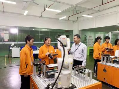 高考進行時!珠海一職實驗學校?？忌鷤兏?ldquo;粽&rdquo;狀元!